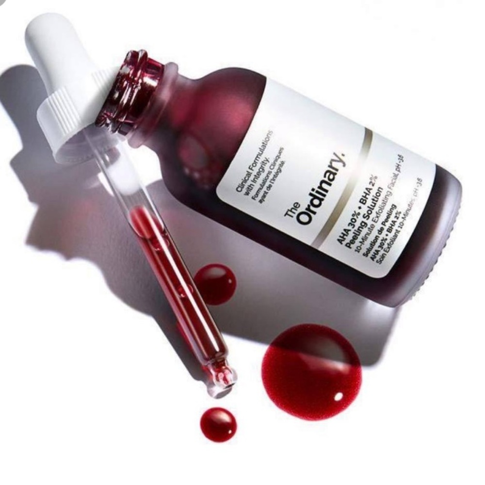 The Ordinary AHA 30% + BHA 2% Peeling Solution